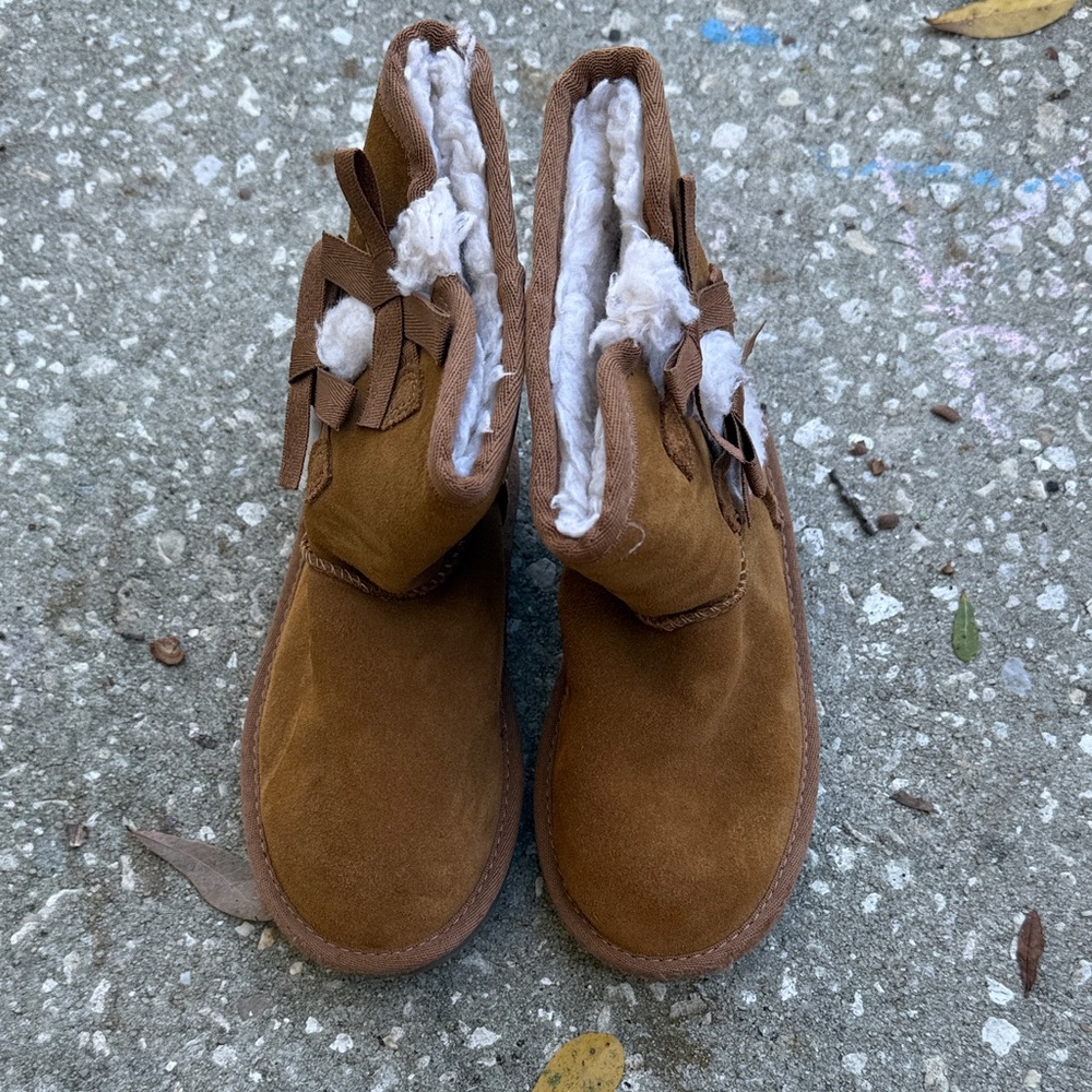 Koolaburra Tan Kids Boots - Picture 8 of 9